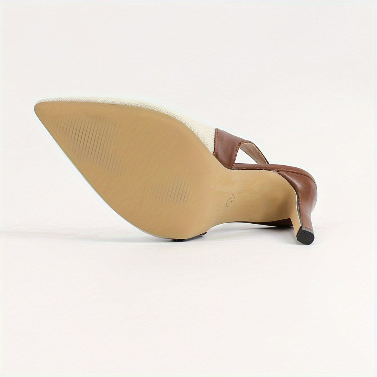 Amelia™ | Zapatos de tacón con talón abierto y detalles en contraste - AURA