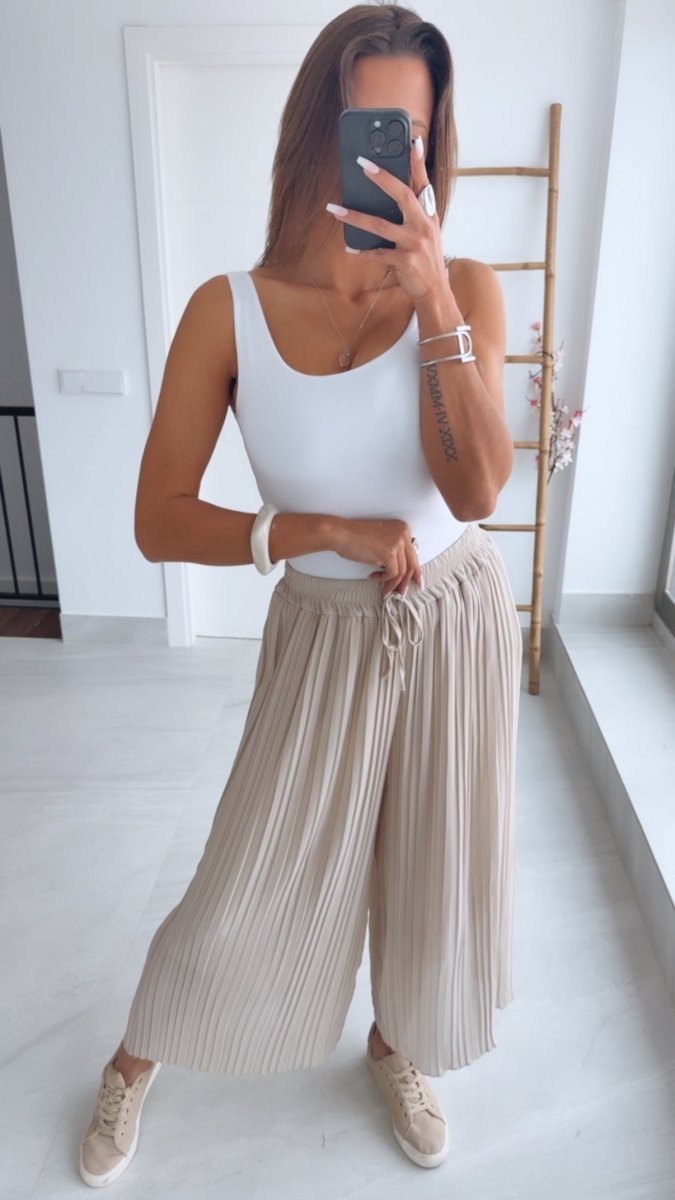 Carla | Pantalón plisado de verano - AURA
