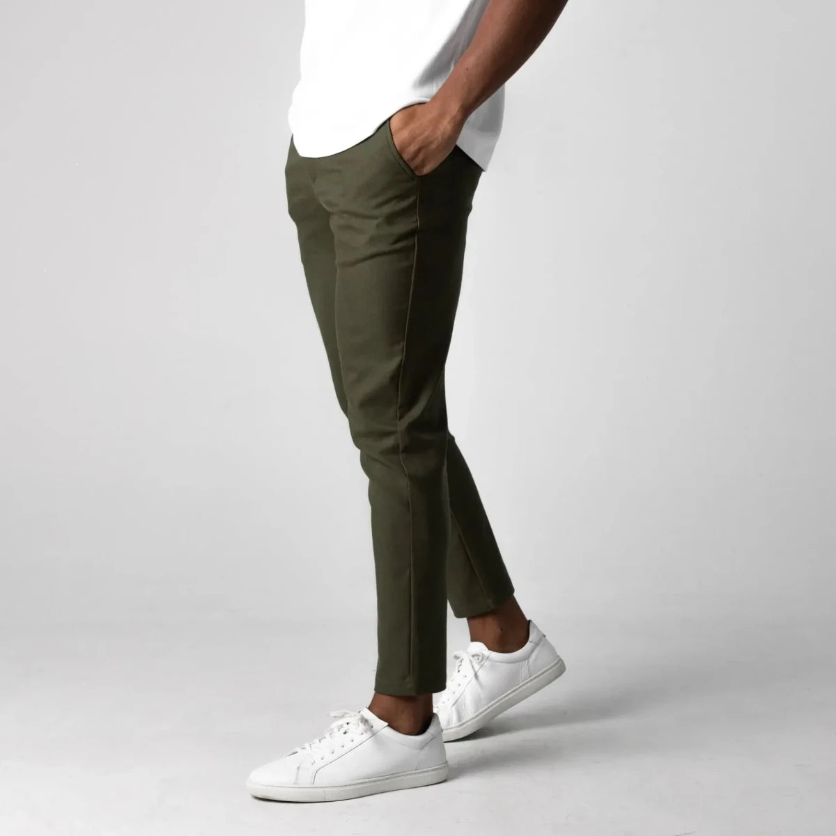 Chino Elástico Premium Aura - AURA