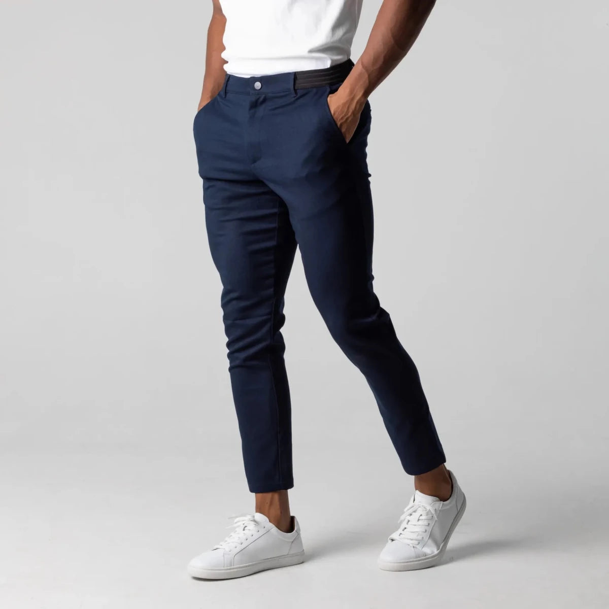 Chino Elástico Premium Aura - AURA