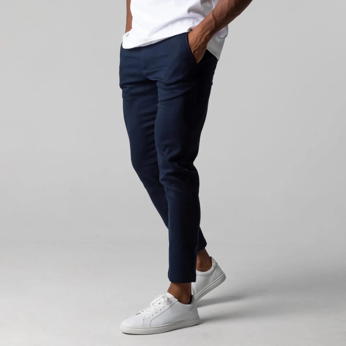 Chino Elástico Premium Aura - AURA