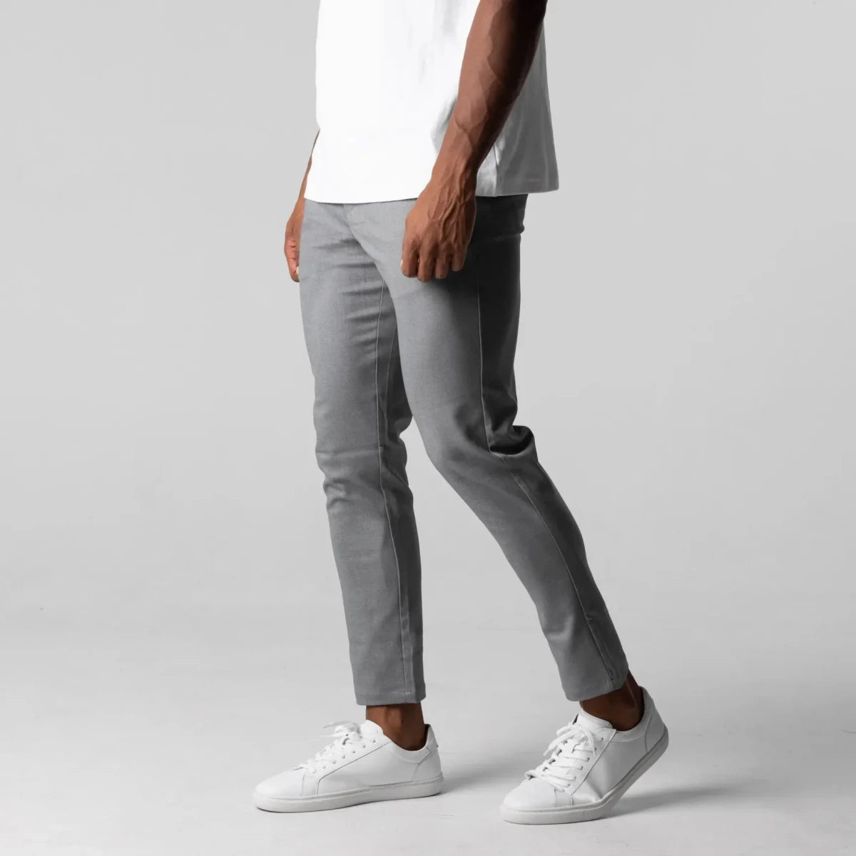 Chino Elástico Premium Aura - AURA