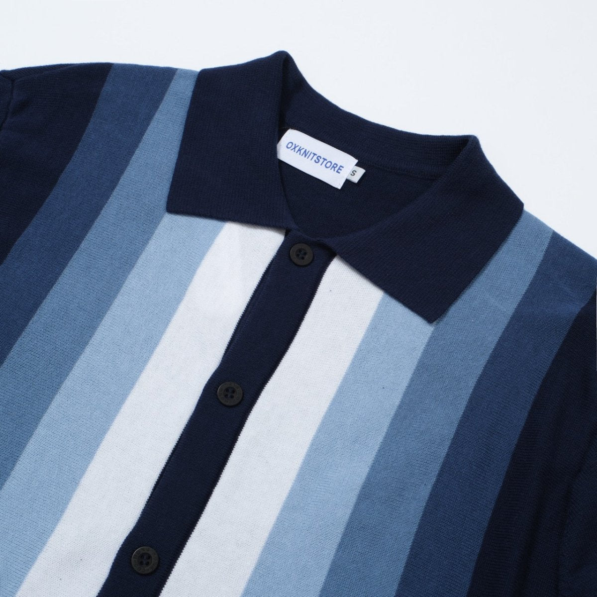 Men's 60s Vertical Stripe Knit Shirt – Navy and Sky Blue Button - Up Polo - AURA
