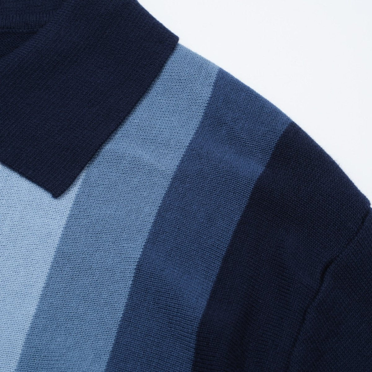 Men's 60s Vertical Stripe Knit Shirt – Navy and Sky Blue Button - Up Polo - AURA