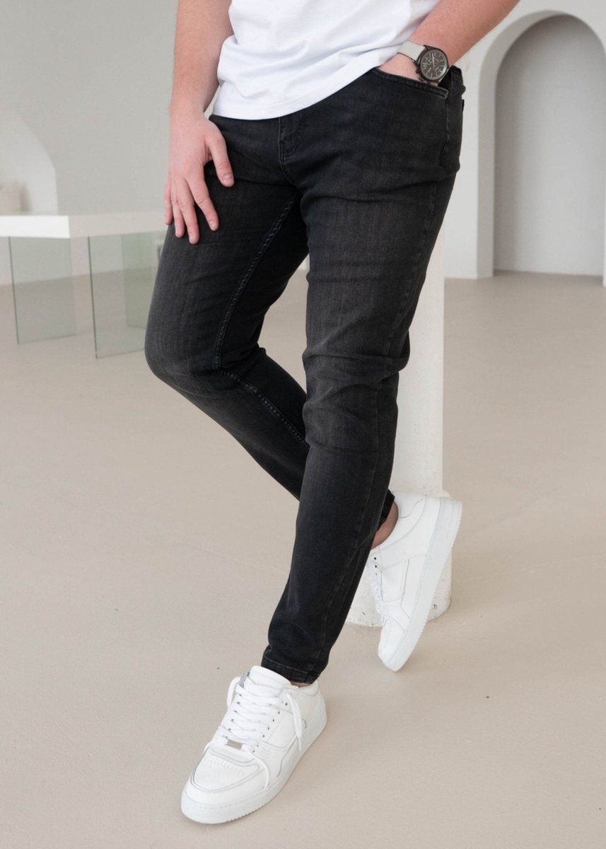 Slim Comfort Jeans In Charcoal - AURA