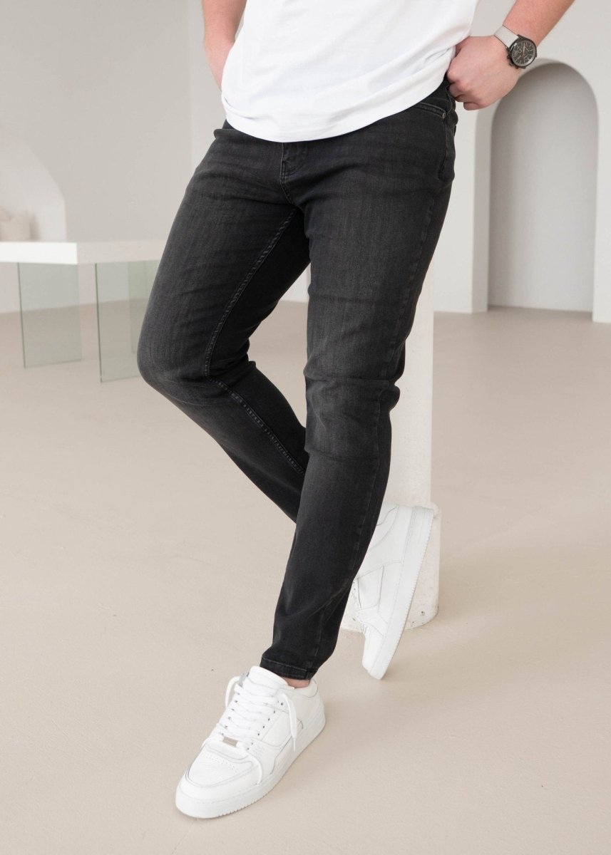Slim Comfort Jeans In Charcoal - AURA