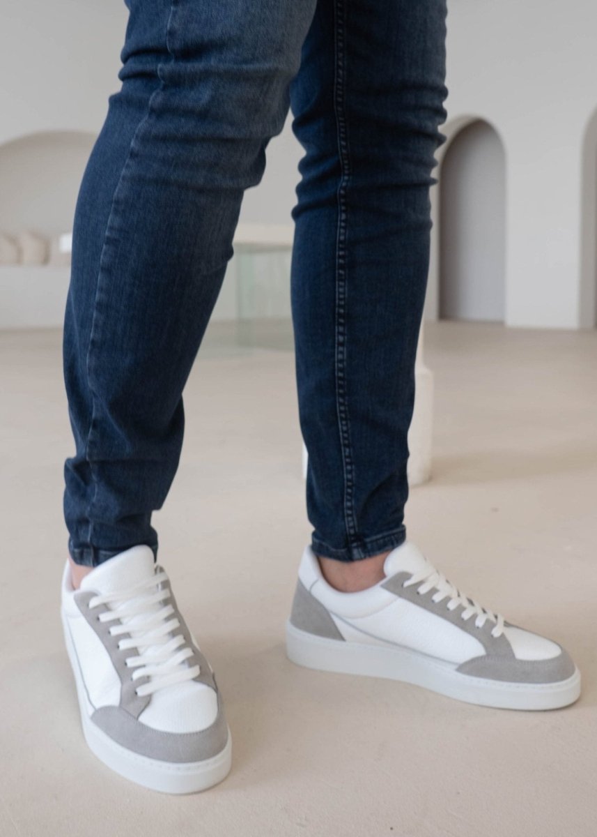 Slim Comfort Jeans In Dark Blue - AURA