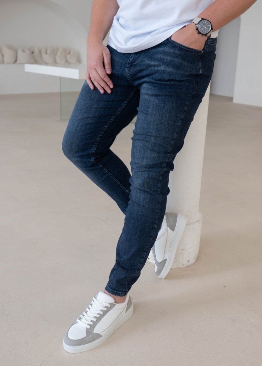 Slim Comfort Jeans In Dark Blue - AURA