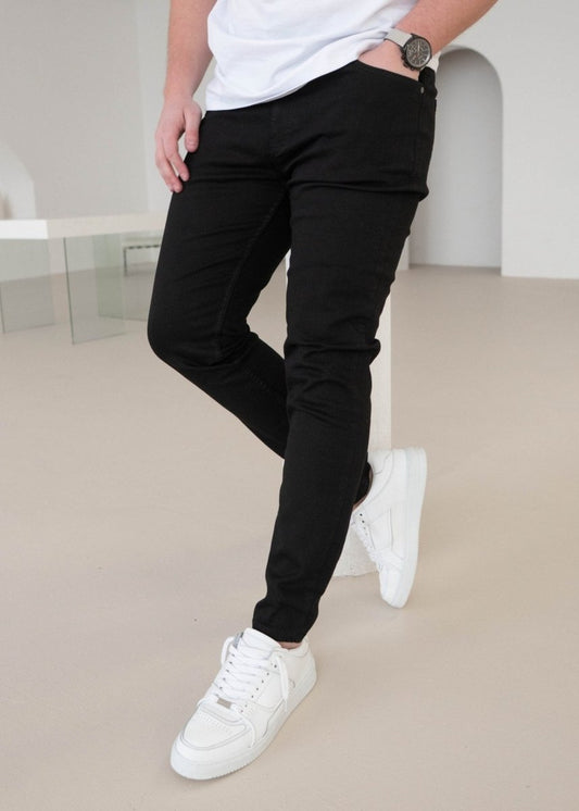 Slim Comfort Jeans In Jet Black - AURA