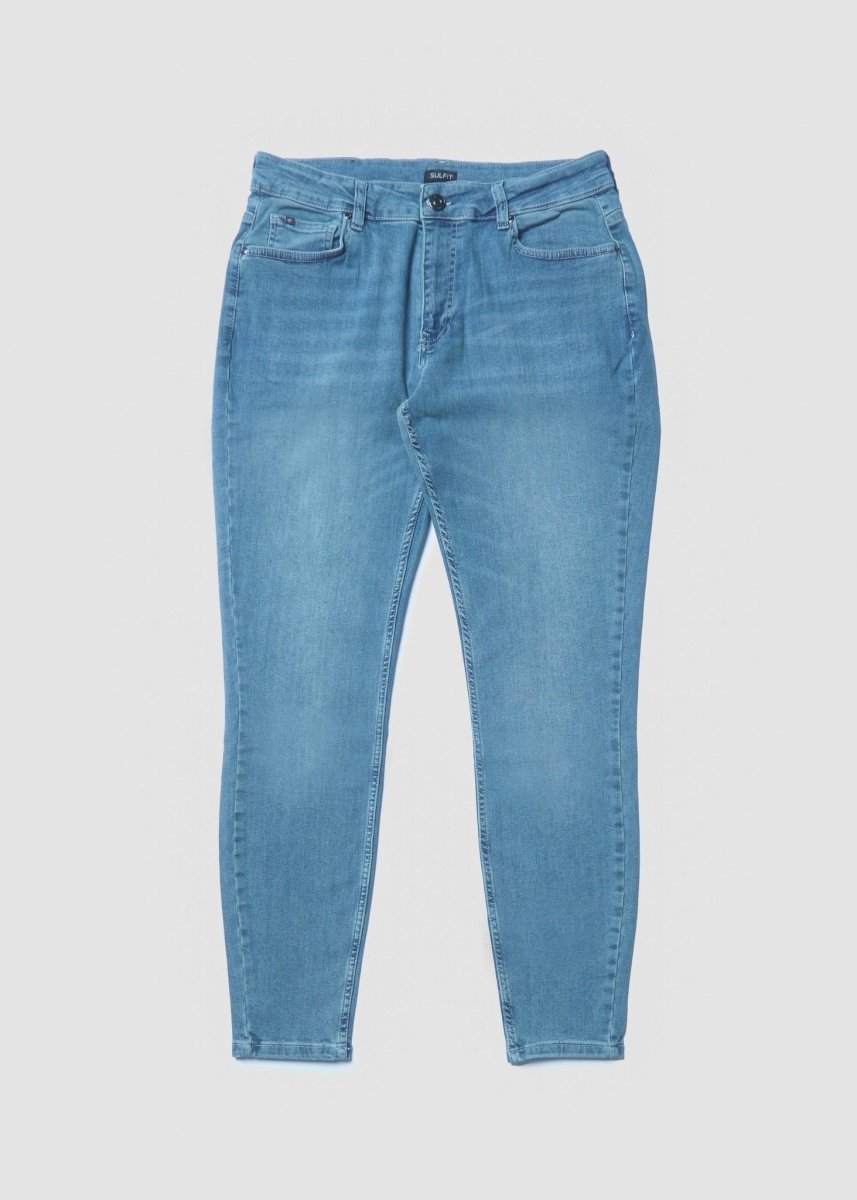Slim Comfort Jeans In Light Blue - AURA