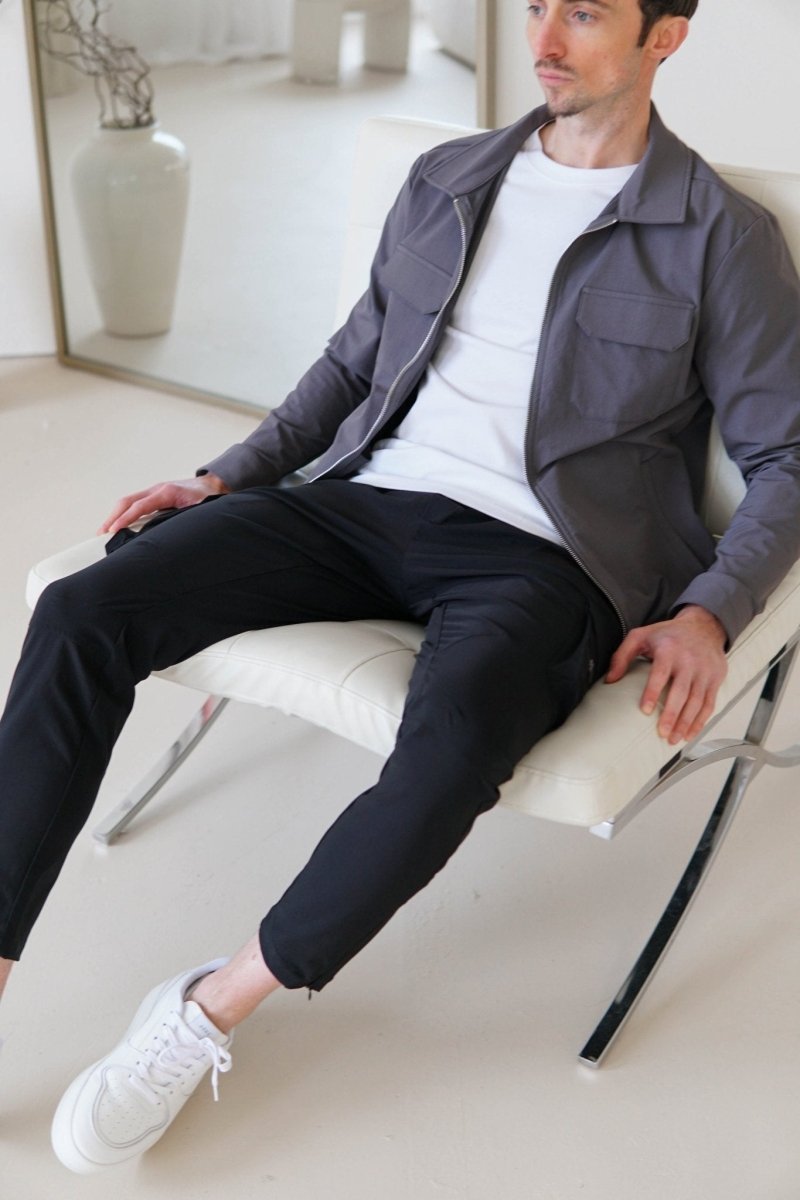 Tech Stretch Cargo Pant In Black - AURA