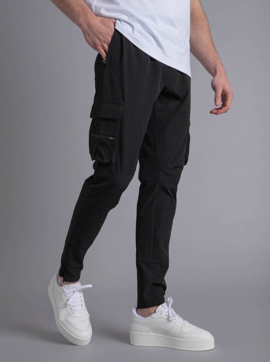 Tech Stretch Cargo Pant In Black - AURA