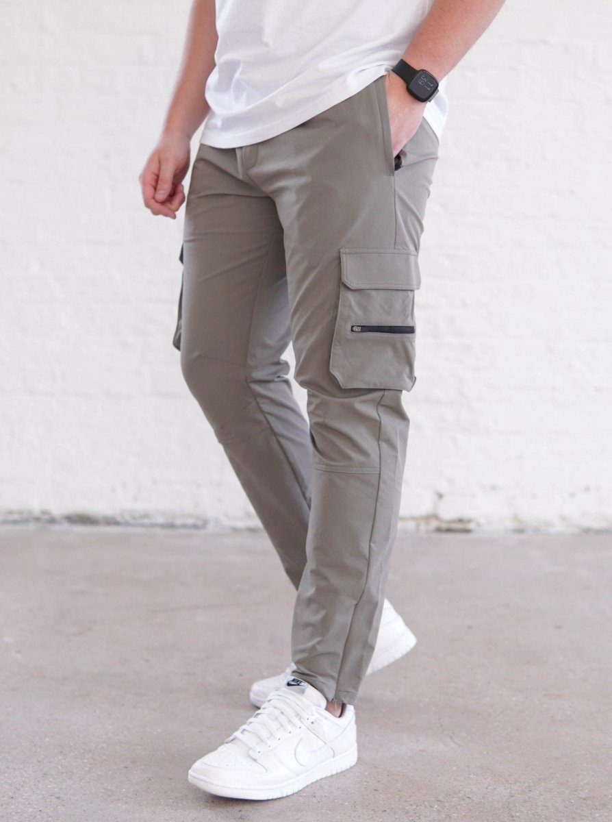 Tech Stretch Cargo Pant In Olive - AURA