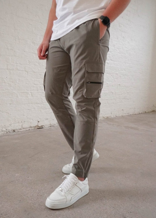 Tech Stretch Cargo Pant In Olive - AURA