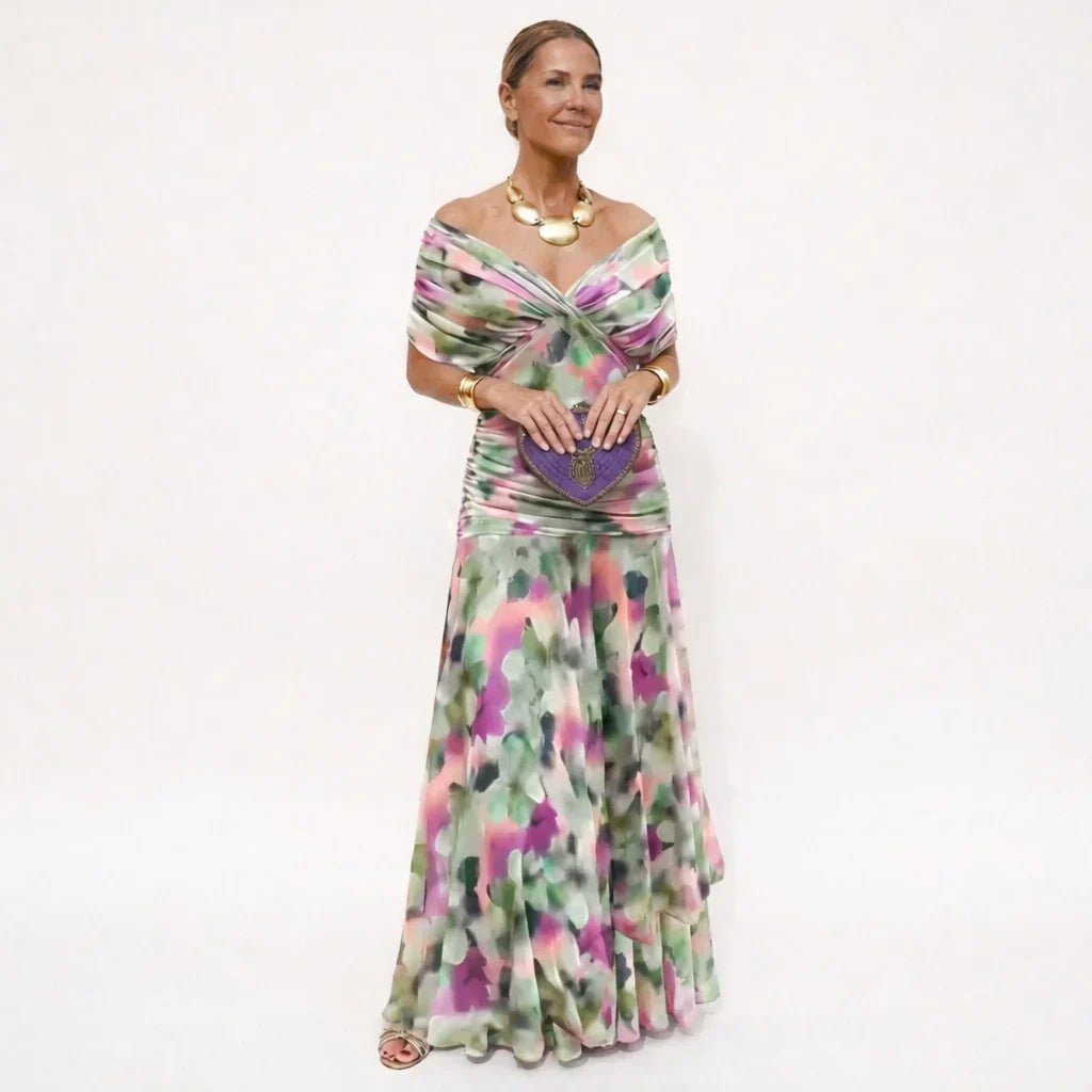 Velora | Vestido Elegante con Escote - AURA